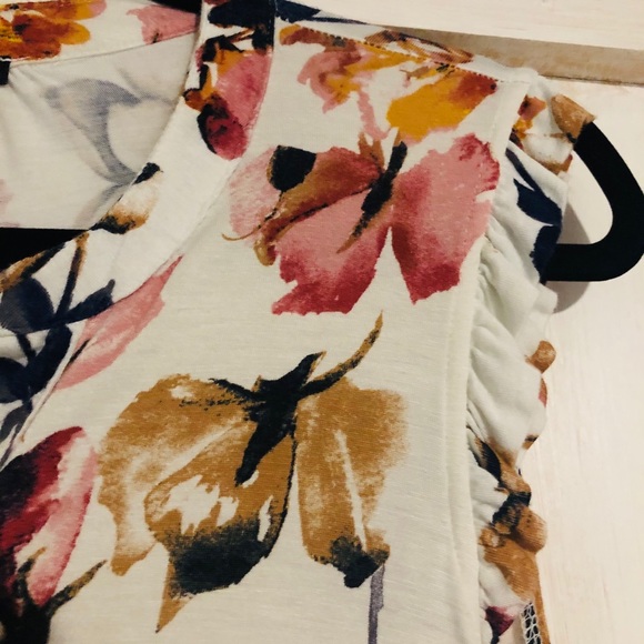 👄 Papermoon Floral Shell 👄 - Picture 3 of 4